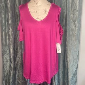 Just Be 2X Cold Shoulder Festival Fuchsia Short Sleeve Top Plus